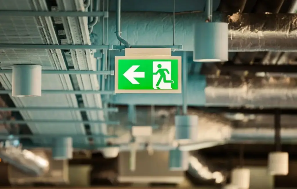 Emergency lighting and exit sign testing for buildings in Miranda